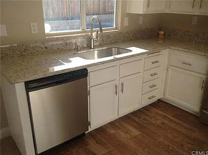 25243 Sansome Street - 1 — Photo 3