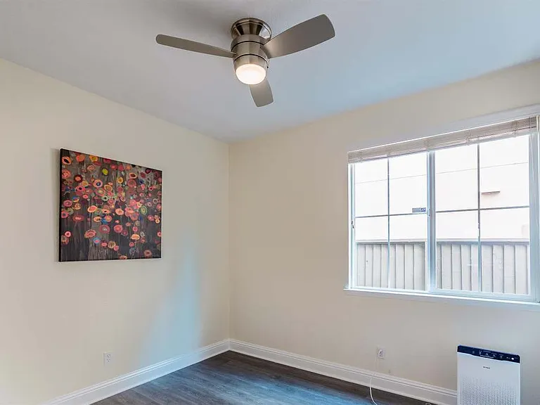 Bedroom 1st