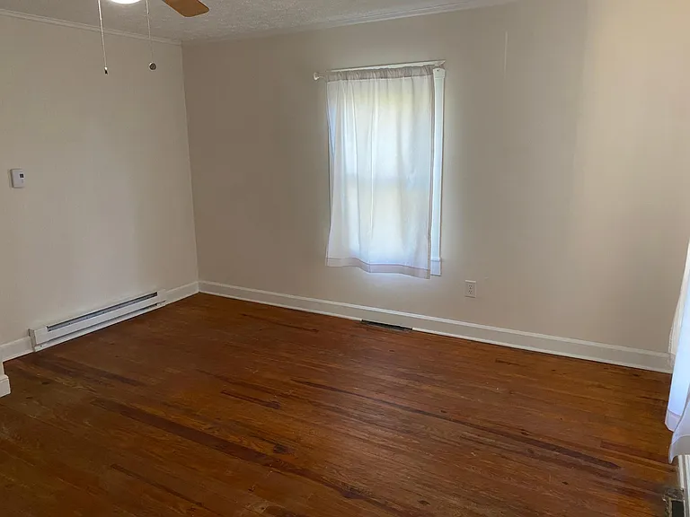 27 Vine St — Photo 7