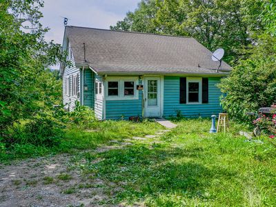 1227 S Eastman Rd, Kingsport, TN, 37660