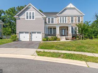 8266 Saint Francis Dr, Severn, MD 21144