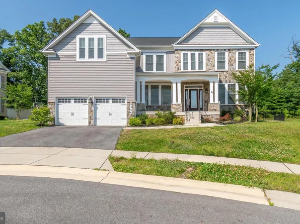 8266 Saint Francis Dr, Severn, MD 21144