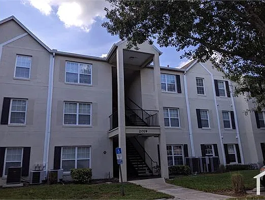 2019 Dixie Belle Dr #M