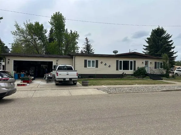 104 N 4th Ave NE, Milk River, AB T0K 1M0