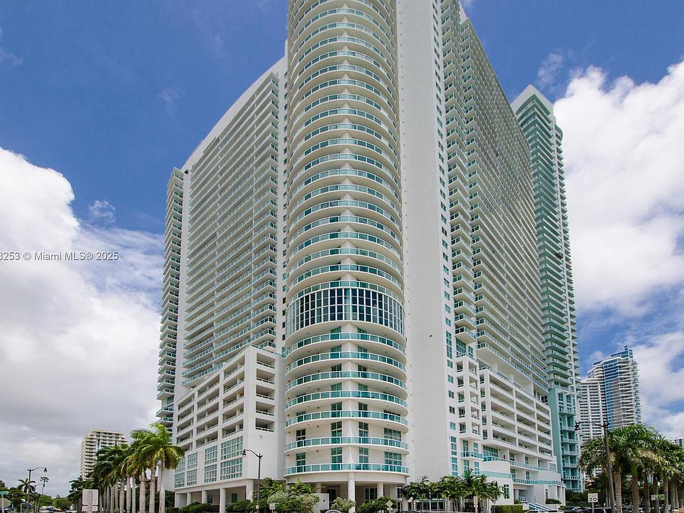 1st image of 1800 N Bayshore Dr APT 2406