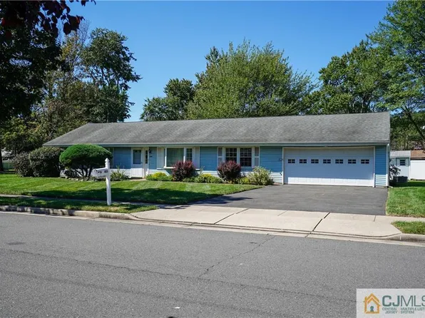 401 Baldwin St, Piscataway, NJ 08854
