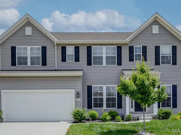 207 Barrington Ridge Ln, Wentzville, MO 63385
