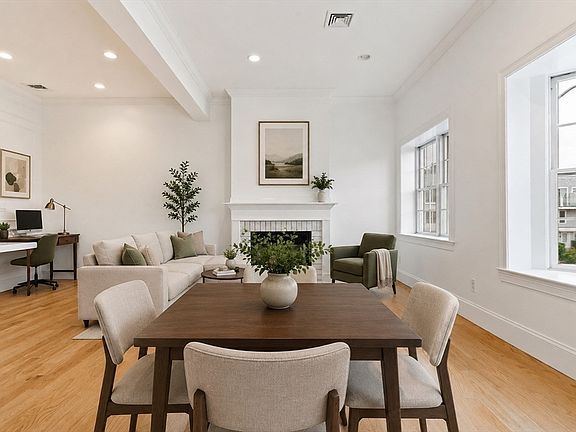 2nd image of 823 E 6th St #2