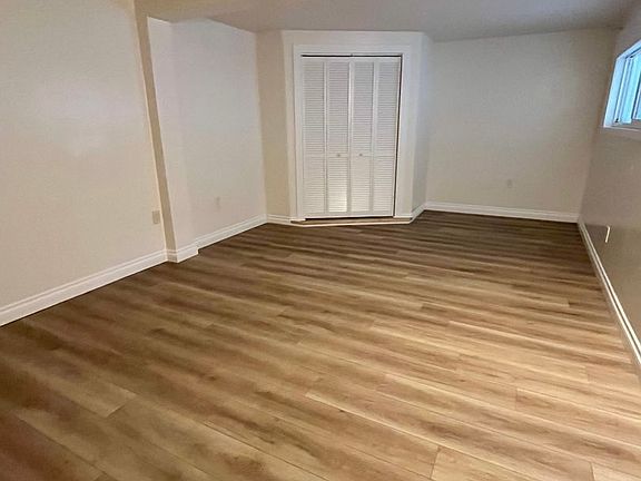 4th image of 3205-3207 42nd St
