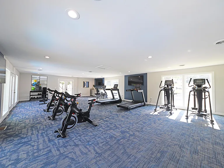 Fully equipped Fitness Center