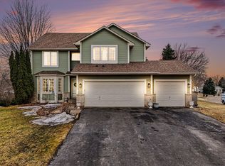 7625 Teal Rd, Woodbury, MN 55125