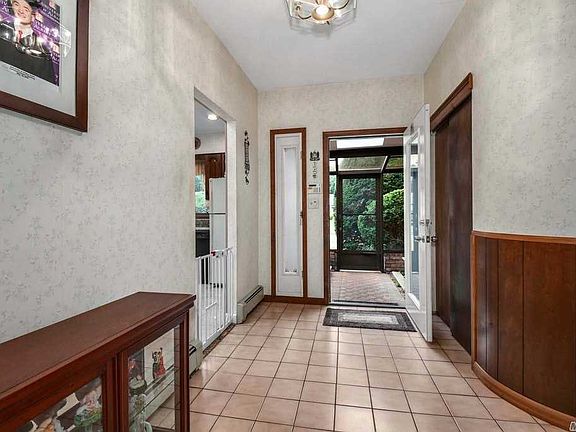 5th image of 47 Dehan St