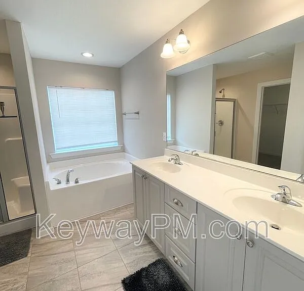 1206 Cobblefield Dr — Photo 9