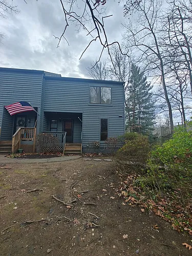 9523 Groundhog Dr Photo 1