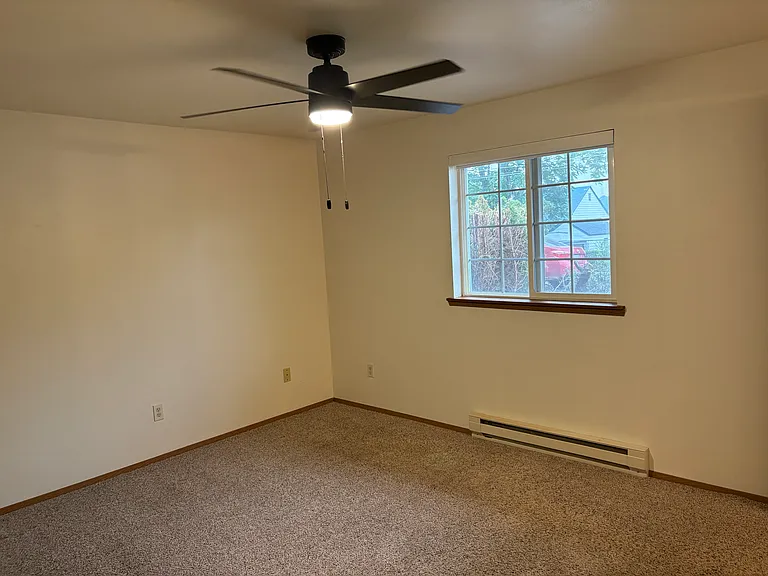 1018 Holbrook Ct #1018 — Photo 8