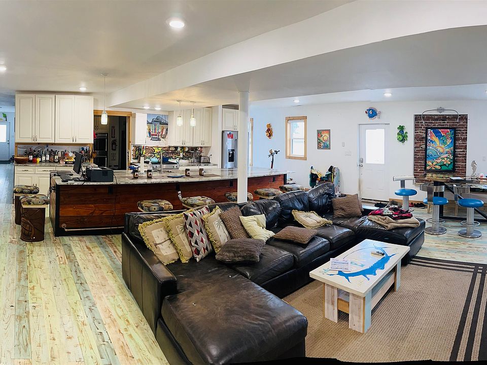 226 E Youngs Ave, Wildwood, NJ 08260 | Zillow