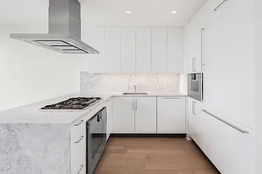 Rented by Square Realty Global Inc