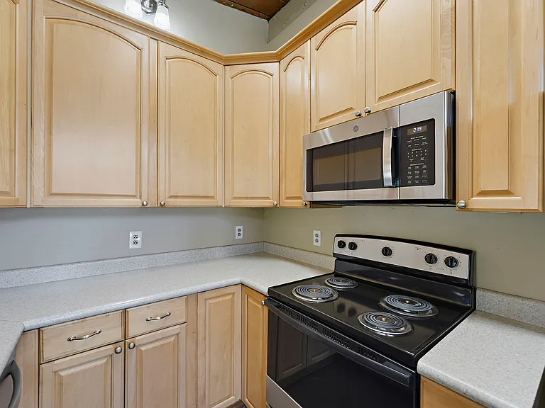 7023 126th St E — Photo 23
