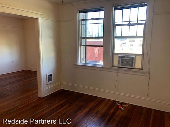 5th image of 1323 E Pine St Unit 203