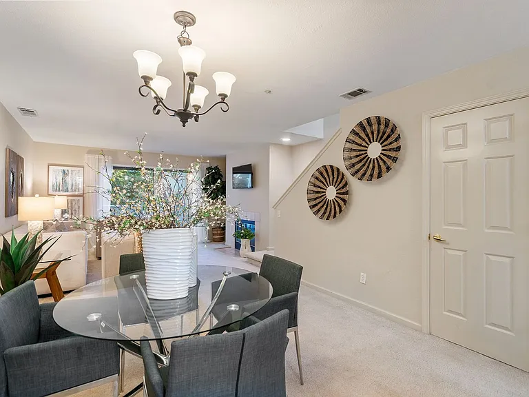 2600 Oak Rd #296 — Photo 9
