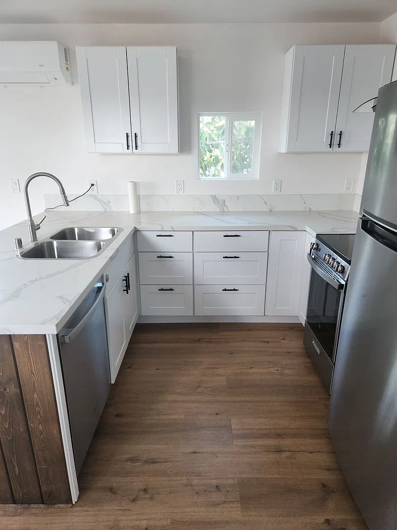 College Area Brand new ADU with View Patio, parking and large storage! — Photo 4