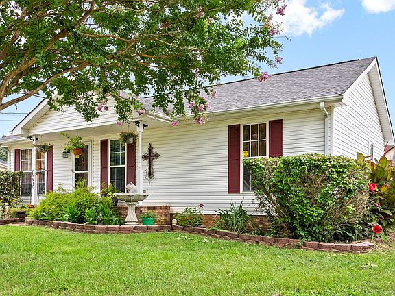 5th image of 370 Cranklen Cir