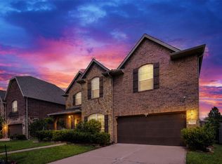 3011 Rocky Canyon Dr, Pearland, TX 77584