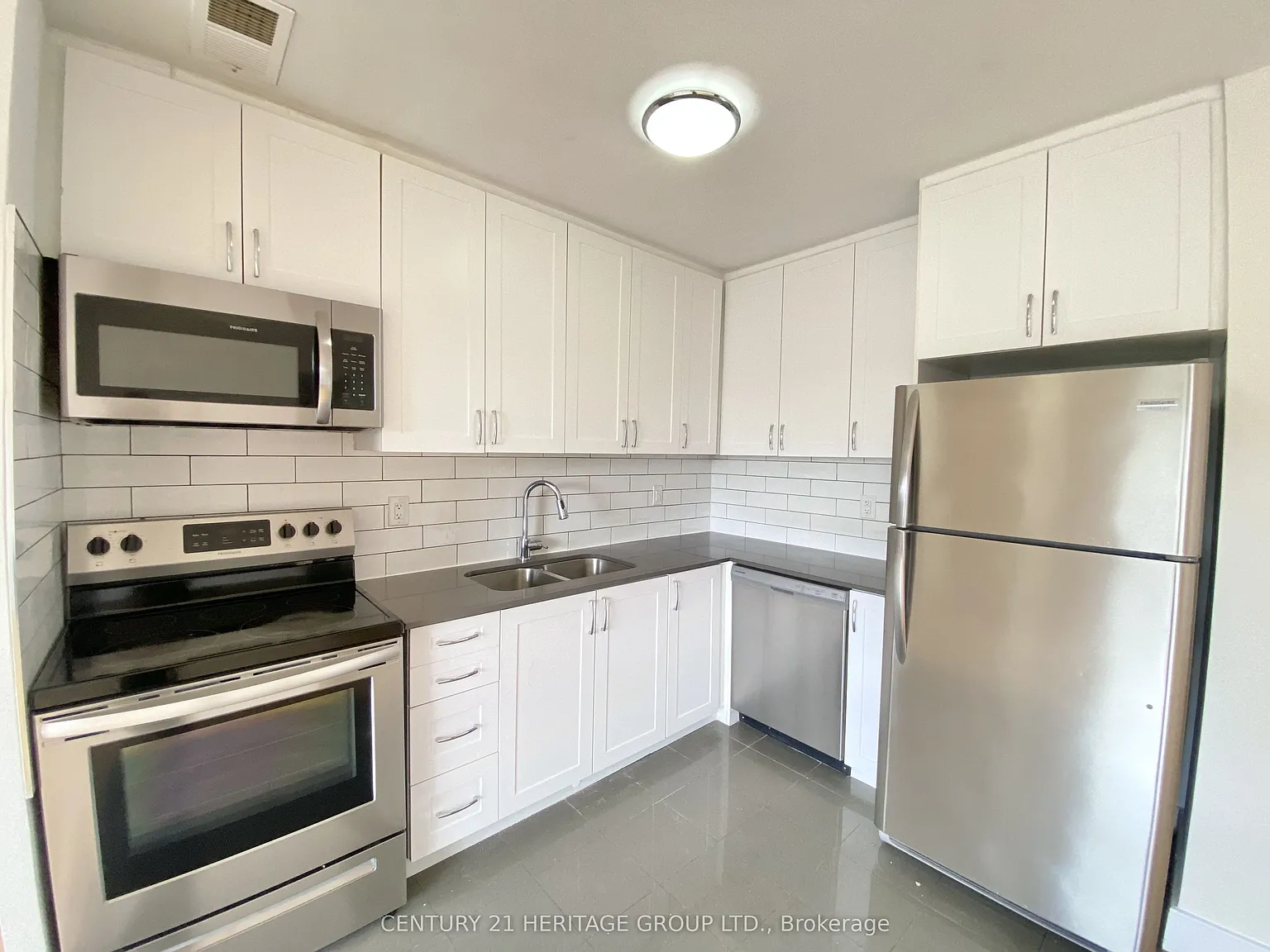 2 bed, $2,299 — Photo 3