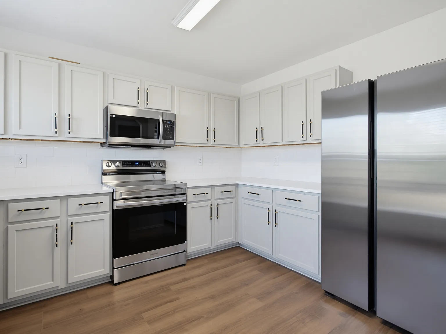 4 bed, 2740 sqft, $2,295 — Photo 4