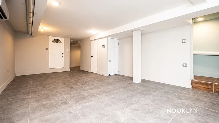 Rented by Nooklyn NYC LLC | media 32