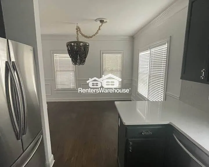 64 Bass St SE — Photo 5