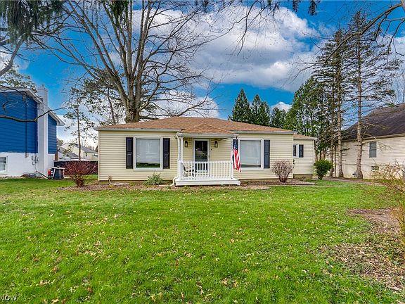 4th image of 2682 Smith Rd
