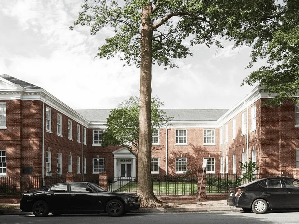 Parkwood Apartments