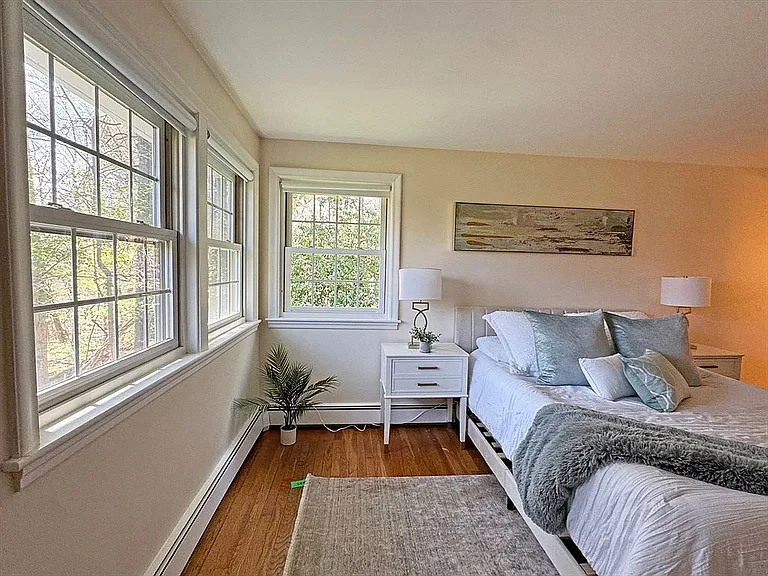43 Sherburn Cir — Photo 16