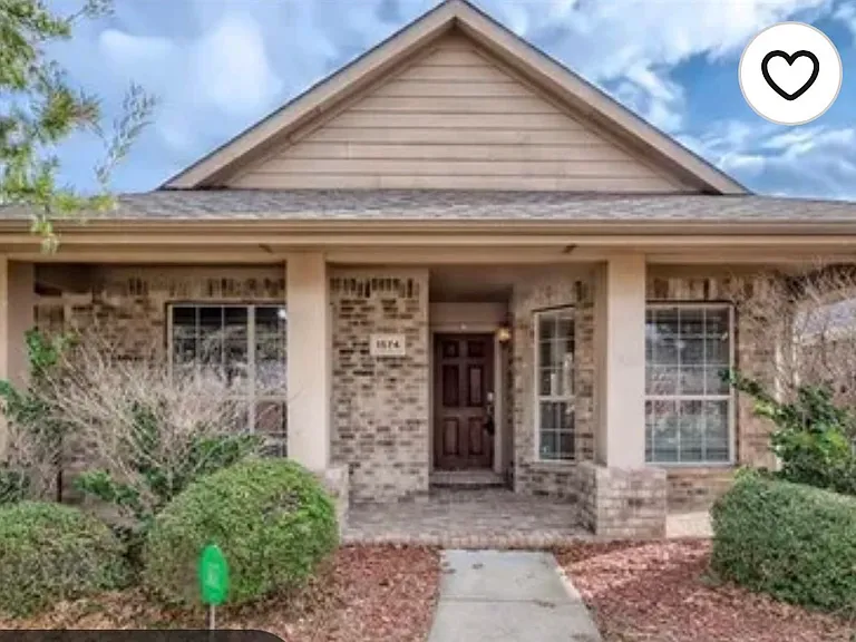 1574 Hansberry Dr — Photo 1