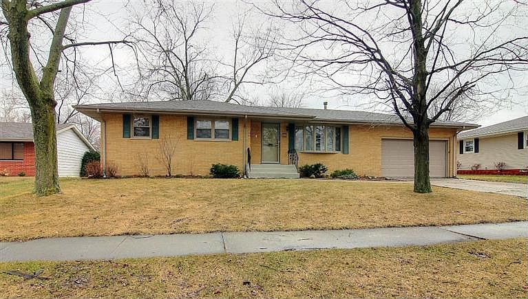 1st image of 319 Sherwood Dr