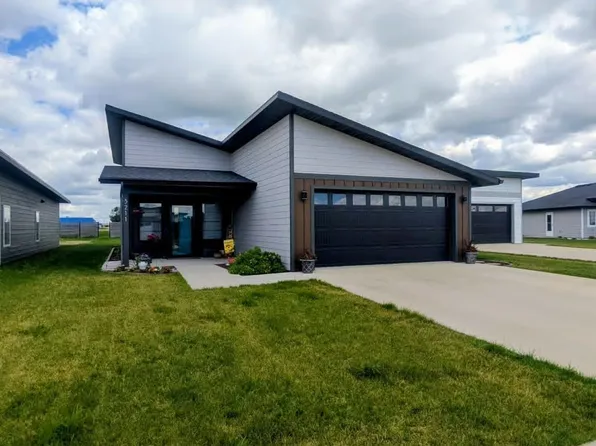 3211 W 3rd St, Spencer, IA 51301
