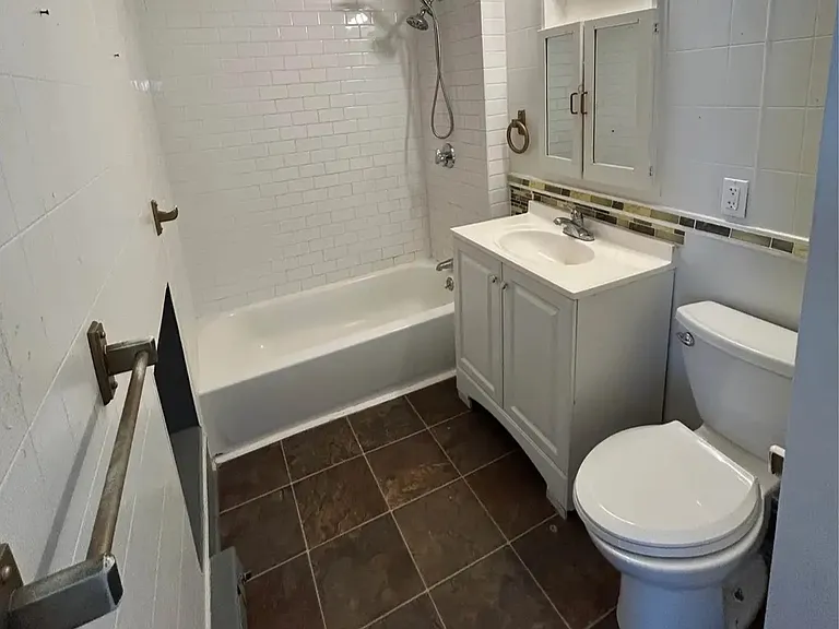 66 Worcester St — Photo 3