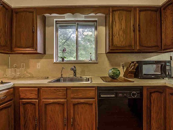 4th image of 11422 Malaga Dr
