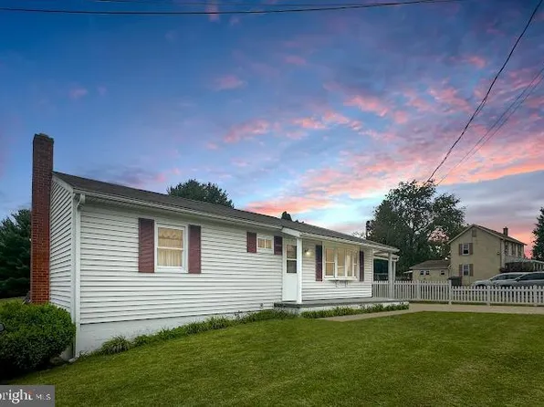 1440 Troy Hawk Run Hwy, Philipsburg, PA 16866