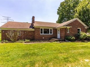 45335 N Ridge Rd, Amherst, OH 44001