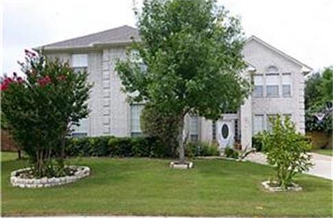 2nd image of 1504 Forest Bend Ln