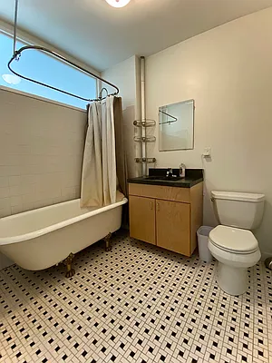 Rented by Harlem Lofts | media 16