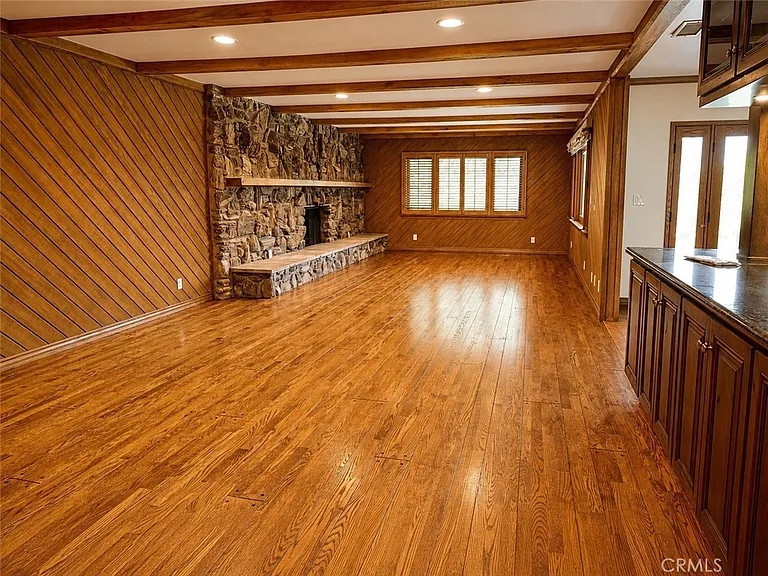 4720 Hayman Ave — Photo 14