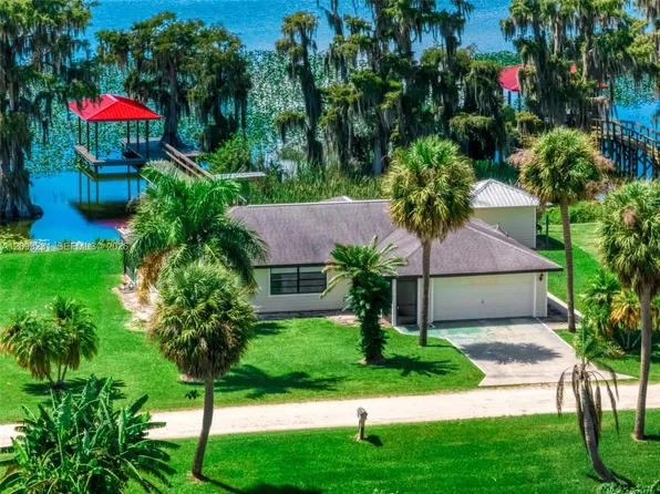 2684 Abell Rd, Lake Placid, FL 33852