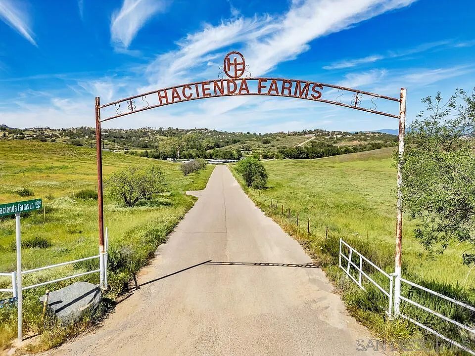 1st image of 0 Hacienda Farms Ln #4