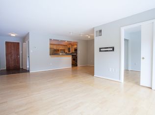 2555 Pennsylvania Ave NW APT 614, Washington, DC 20037