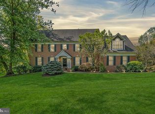 1 Briarwood Farm Ct, Reisterstown, MD 21136