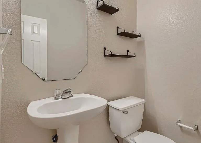 301 Comal Run — Photo 28