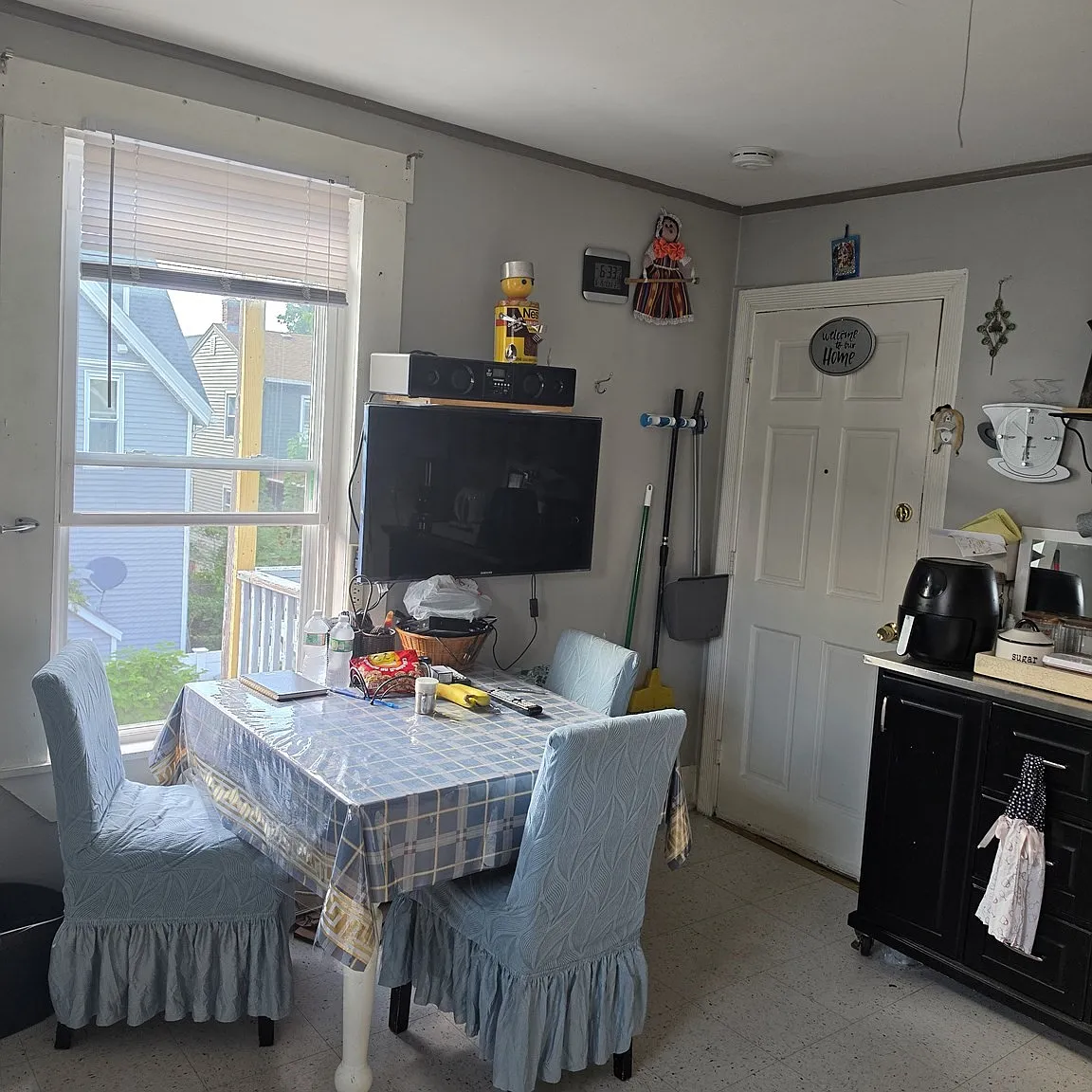 2 bed, 1.0 bath, 802 sqft, $2,200 — Photo 4